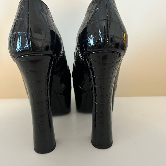 VERSACE AW18 Runway black croc gold Medusa chain loafer platform heel EU38 - Picture 6 of 11